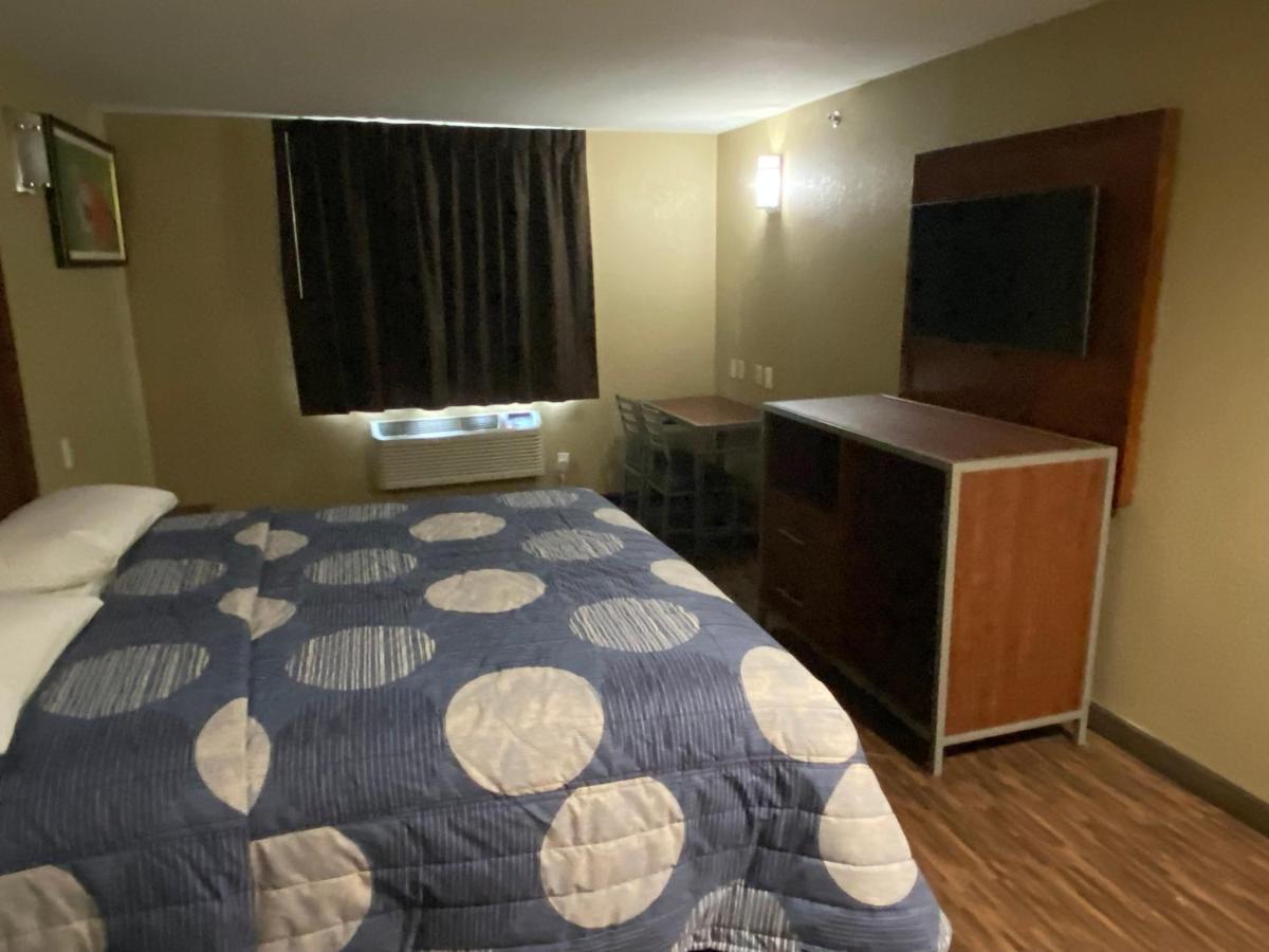 Hotel Jamaica Plaza New York Eksteriør billede