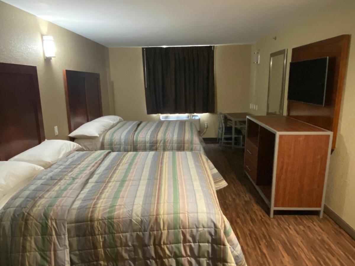 Hotel Jamaica Plaza New York Eksteriør billede